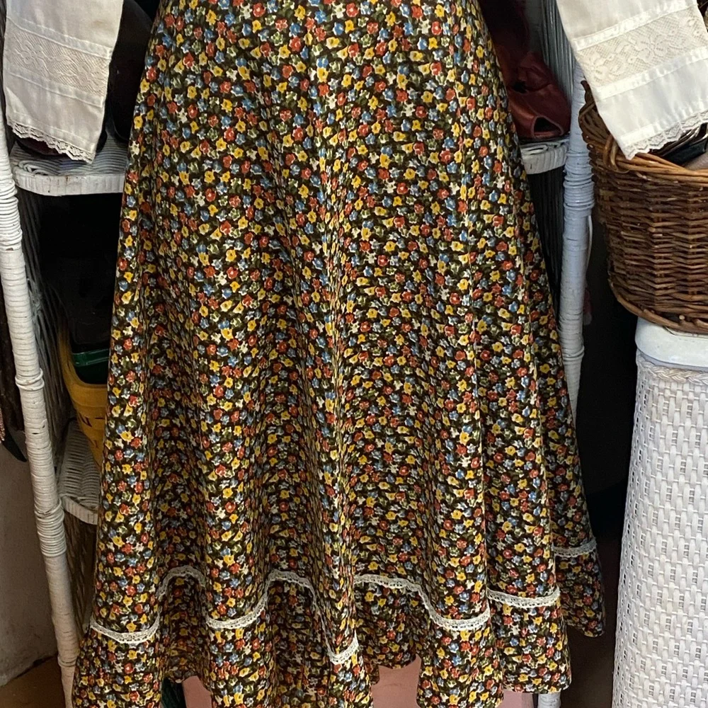*Vintage 70’s, Gunne sax style, handmade prairie skirt - Picture 6 of 10
